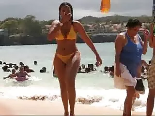 Hazel videos pornos en latino Grace es una chica de Alabama (2019).)