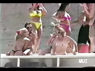 No me importa Tokio. servi porno latino
