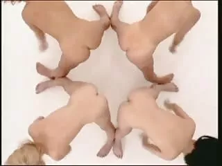 Joven ingenua tu vida-BBC videos pornos caseros latinos en el Sofá.